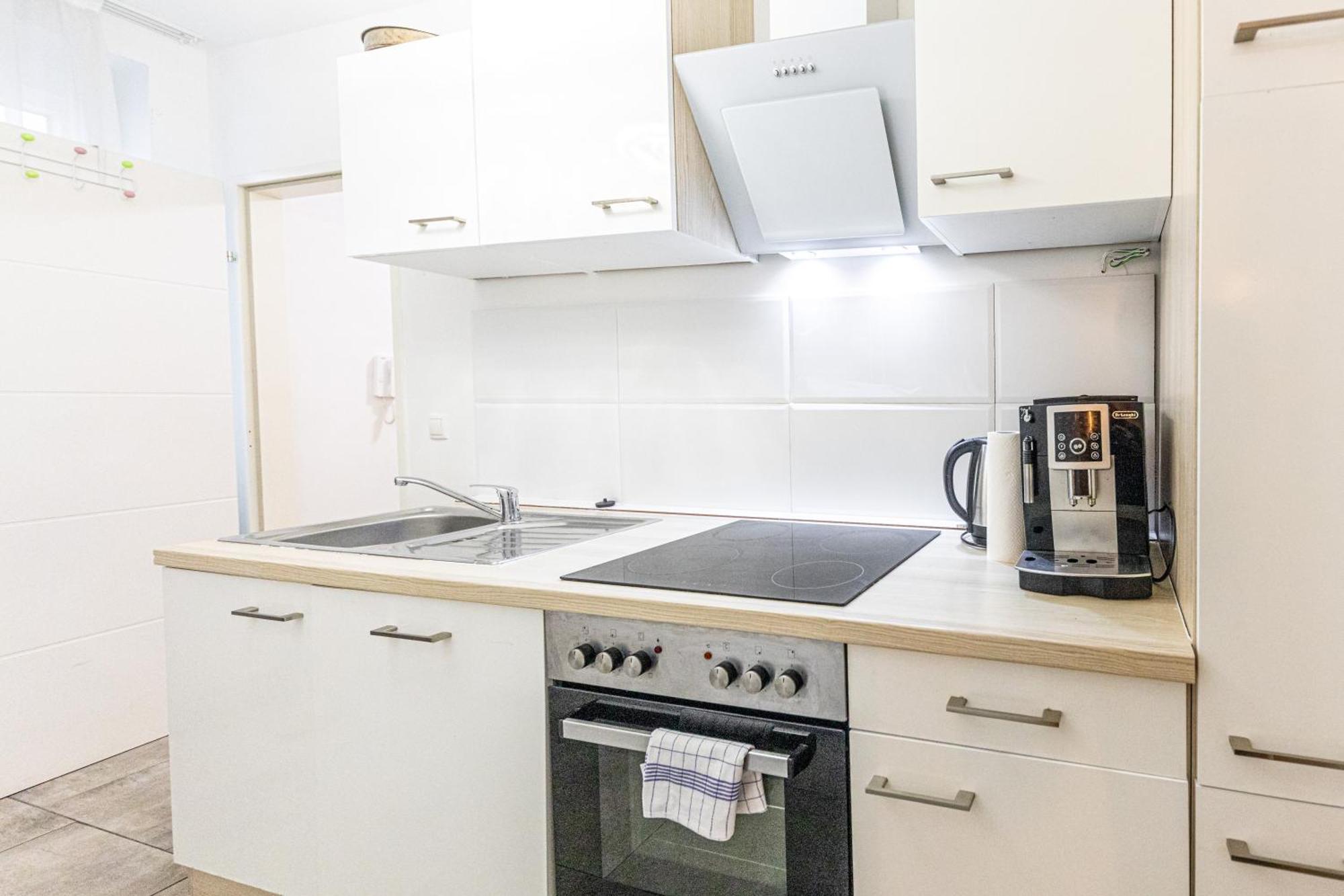 Central & Affordable By Jr City Apartments Wien Rum bild